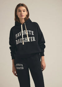 "The Collegiate" Hūdijs