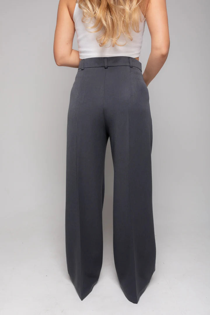 Wide-Legged Trousers